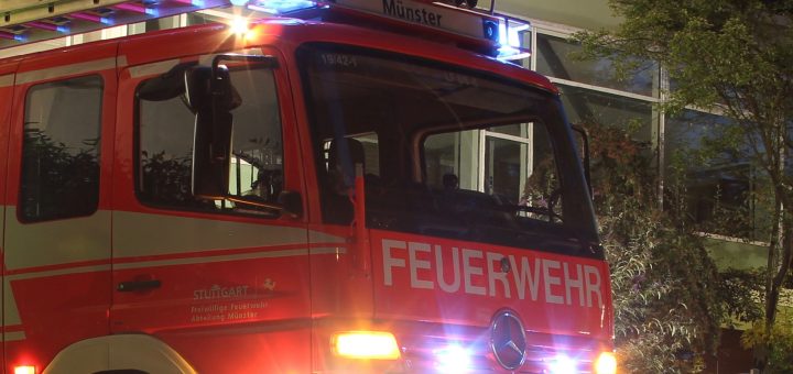 Löschfahzeug LF 8/6 der Abteilung Münster bei Nacht